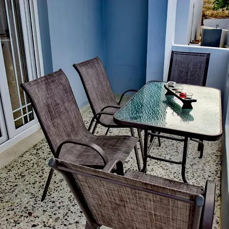 Afroditi's House Triovasálos